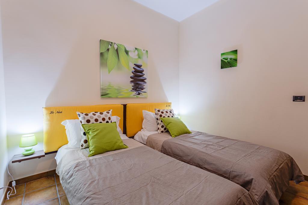 Bed and Breakfast La Nuit Bari Zimmer foto